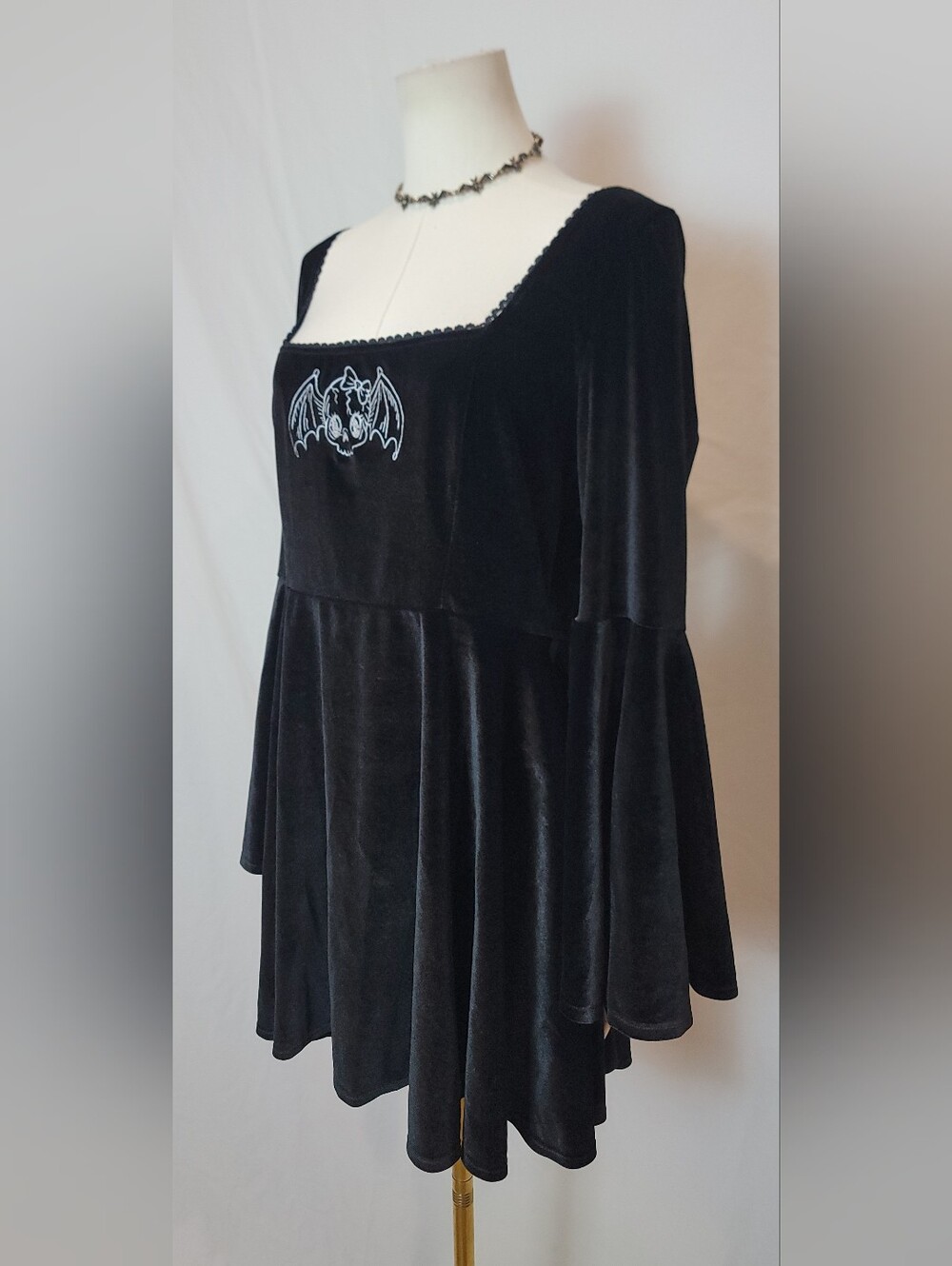 Dolls Kill Widow Burial Ground Velvet Mini Dress, Size XXL - Picture 2 of 5
